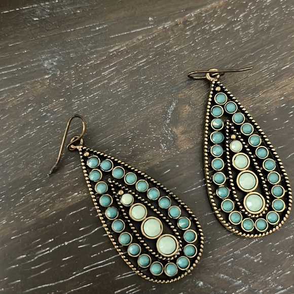 Vintage Teardrop Earrings - Picture 4 of 6